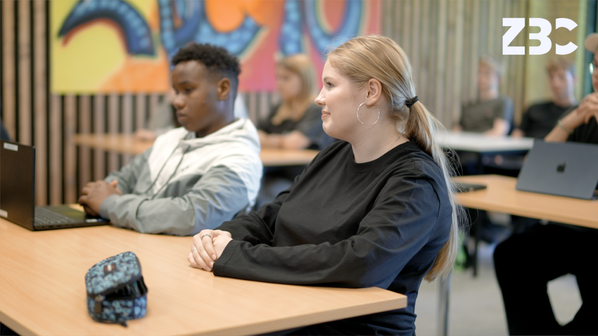 Mød elever fra 10. klasse i denne video