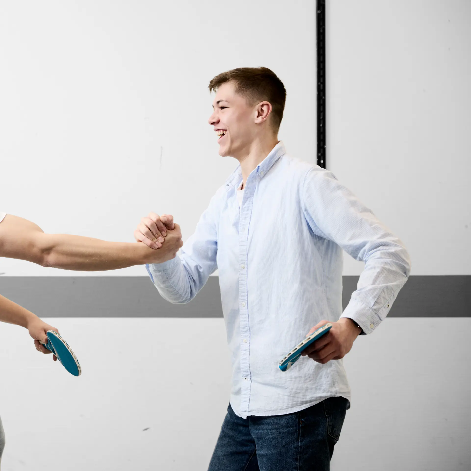 HTX-elever spiller bordtennis