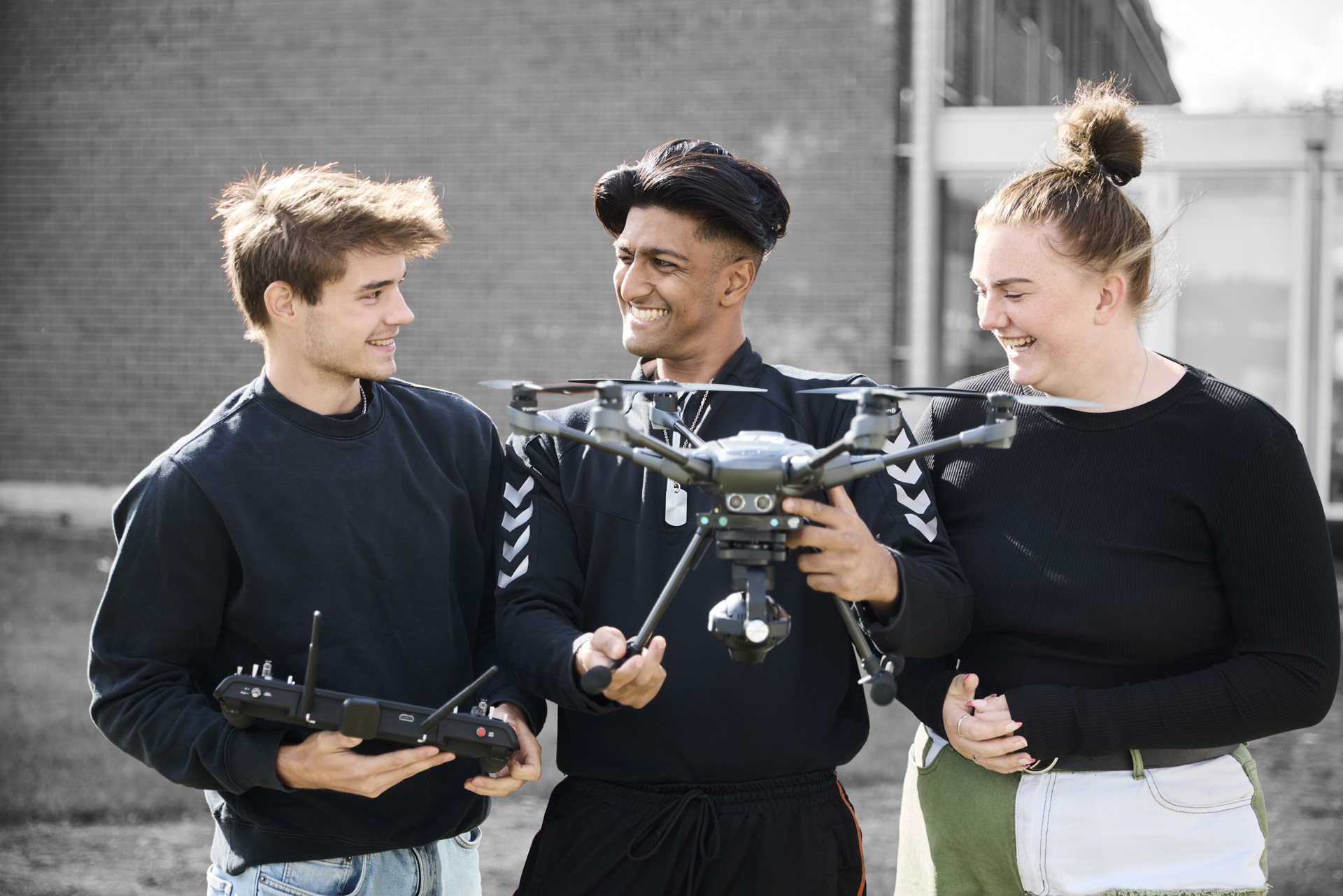 ZBC uddannelser i service og sikkerhed i Roskilde - vagter skal til at flyve med drone
