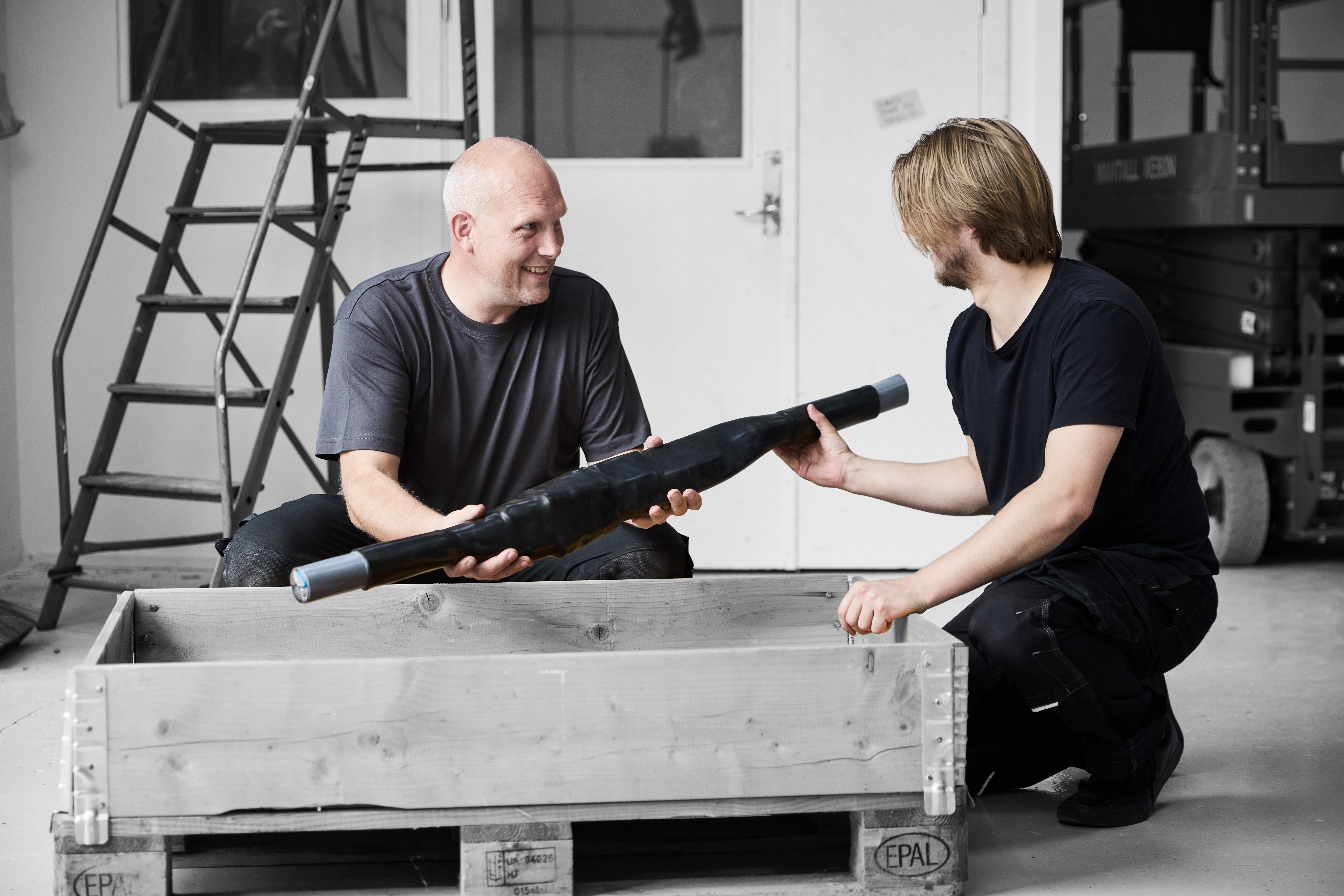 Forsyningsoperatører holder el-kabel