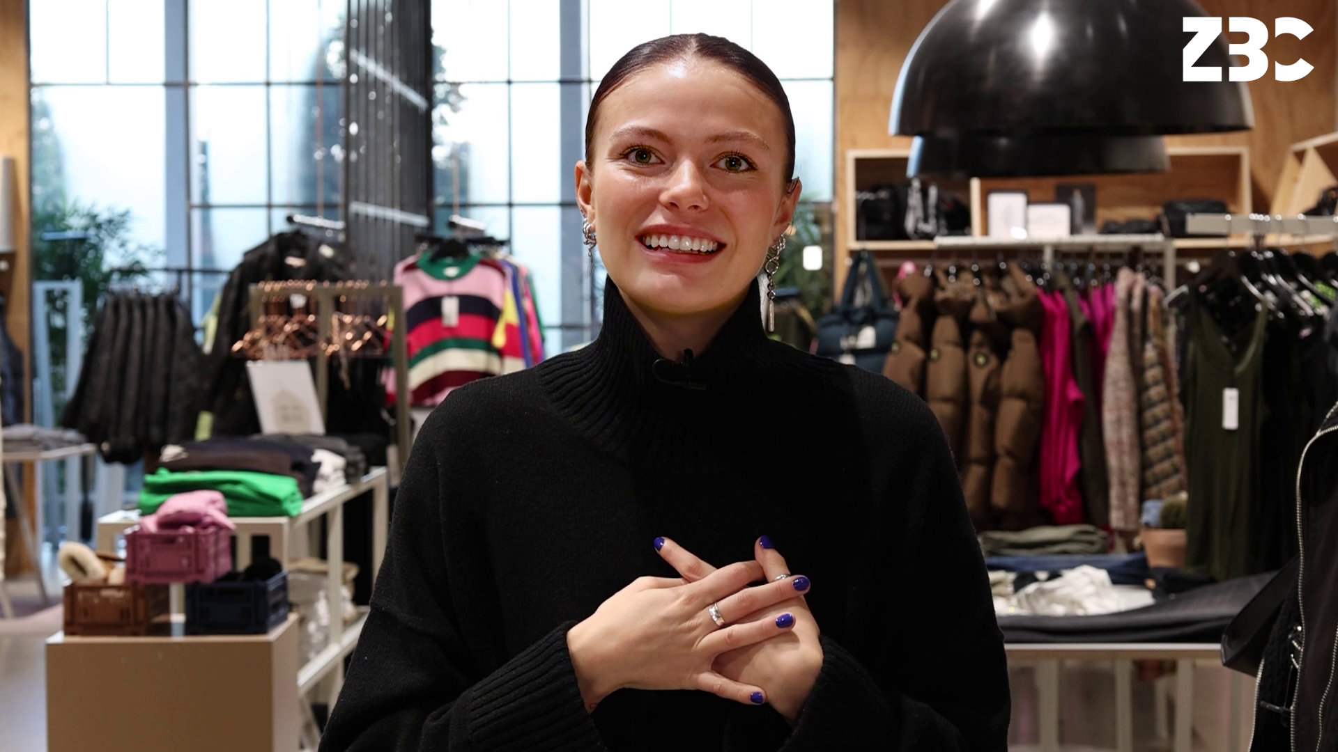 Detailhandel-eleven Ninna på sin læreplads Bahne