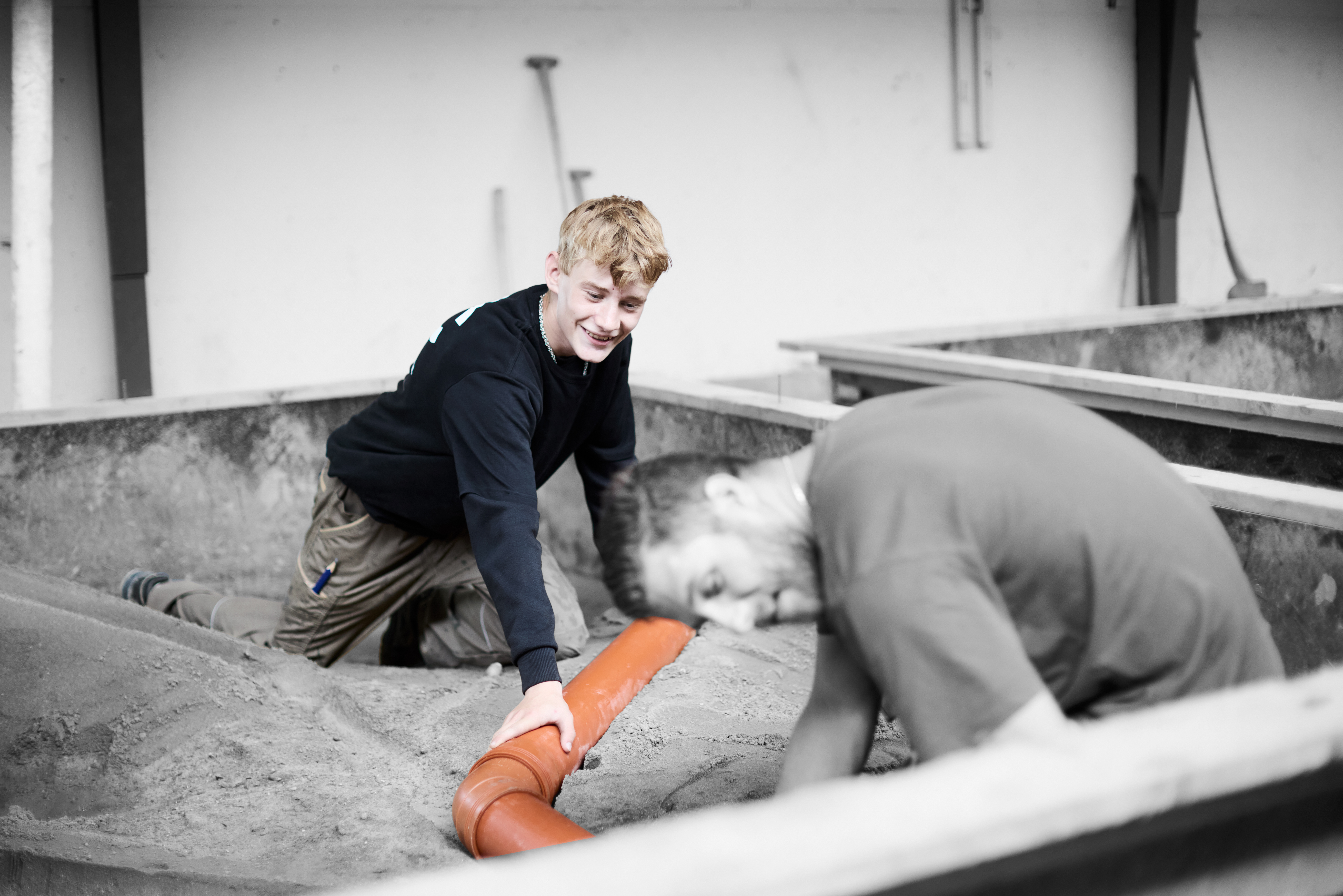 Struktører ligger rør