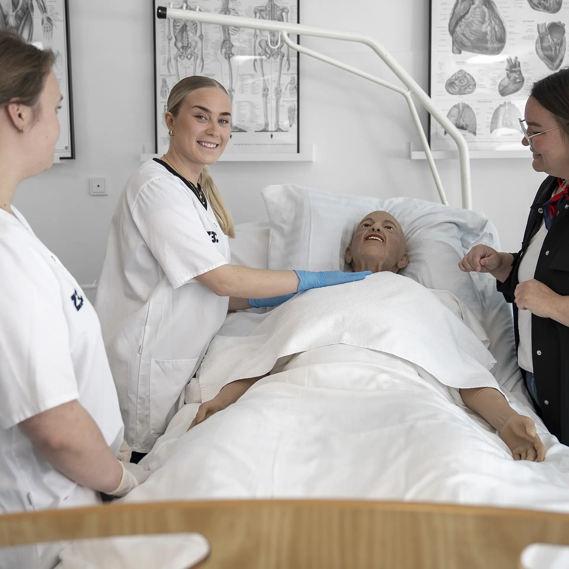 Tryghed og ansvar på uddannelsen til social- og sundhedsassistent