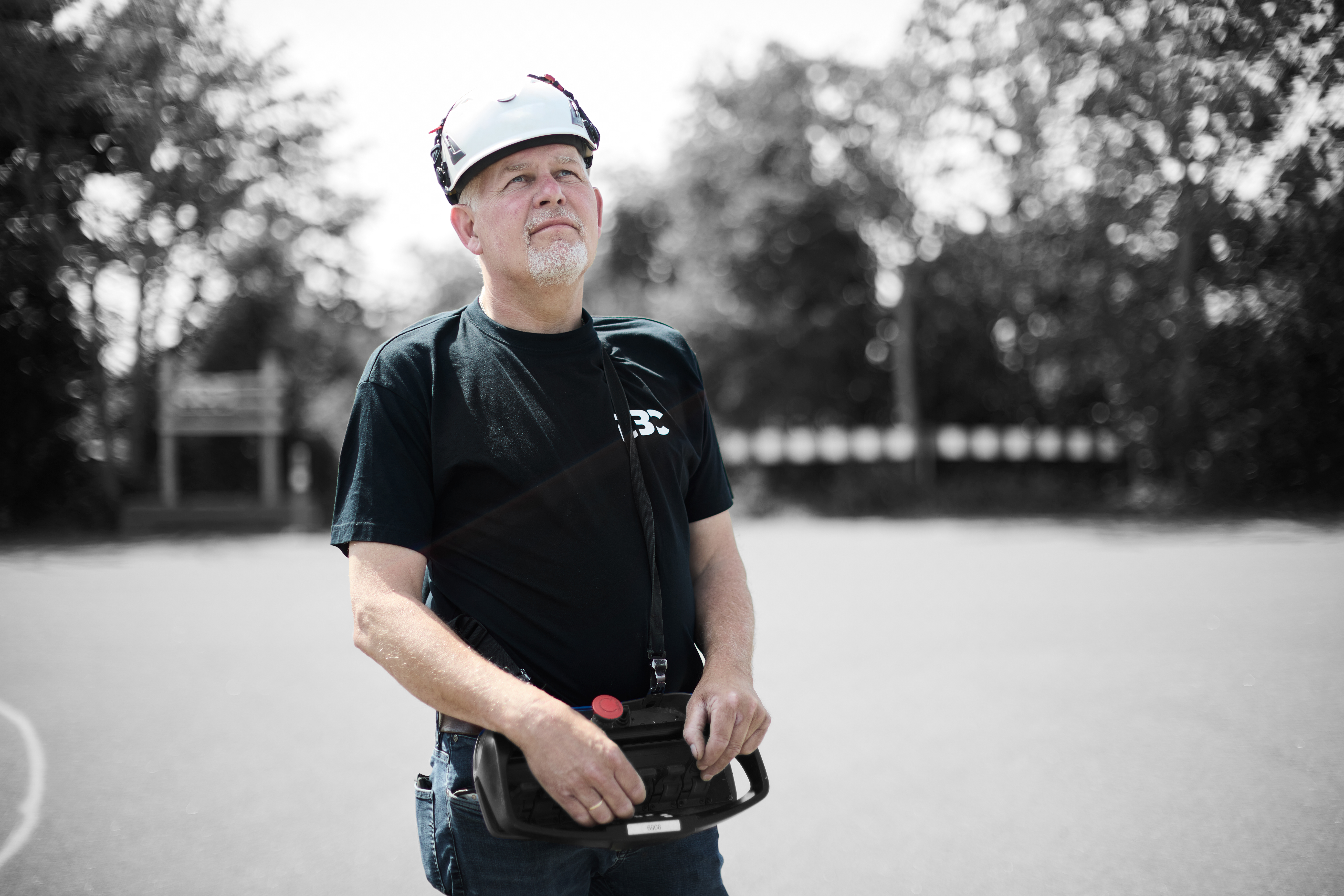 Vejgodstransport: Faglærer styrer kran